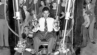 A demonstration of mechanical hands at Oak Ridge in 1949 A demonstration of mechanical hands at Oak Ridge in 1949